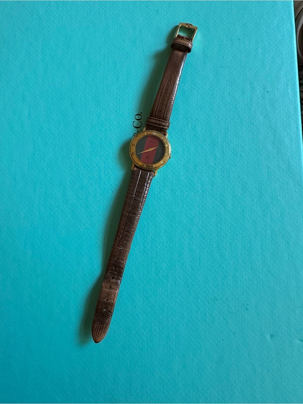 Vintage Authentic Gucci Wristwatch Needs Battery